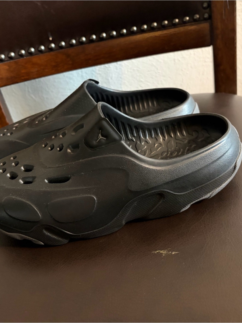 Jordan Men's Black Foam Slip-On Clogs